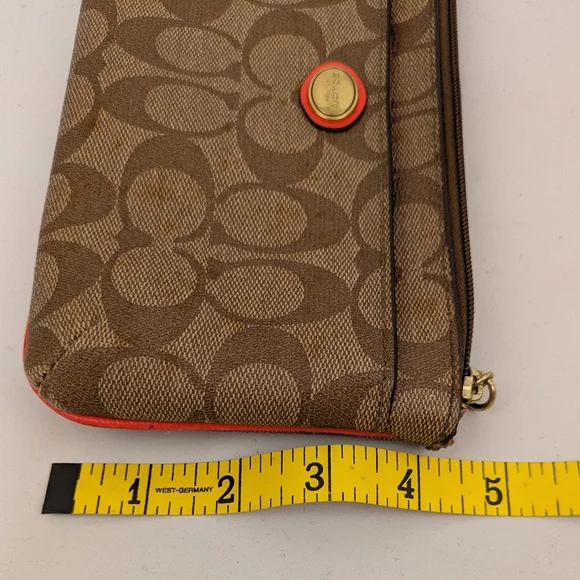 Coach Clutch w/Wrist Strap - Picture 8 of 8